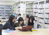 図書室2